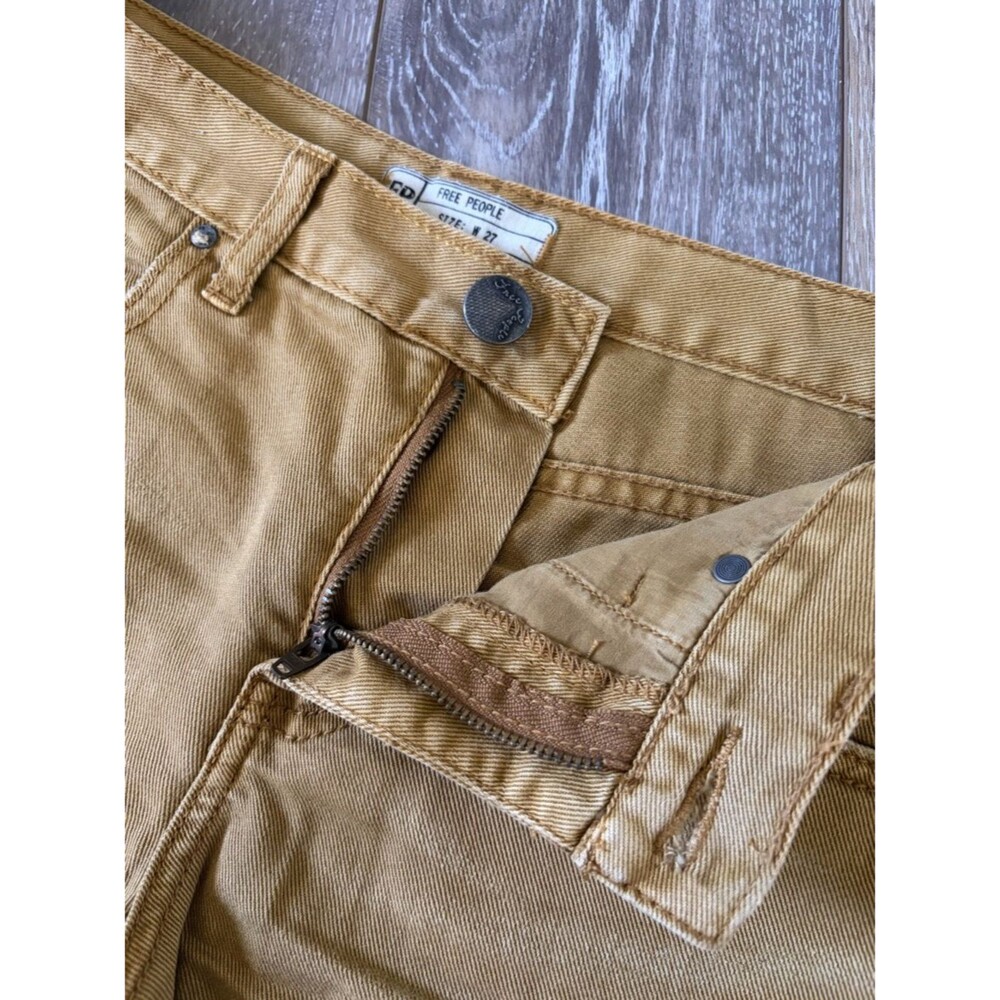 Free People Distressed Denim Shorts Size 27 - Picture 2 of 9